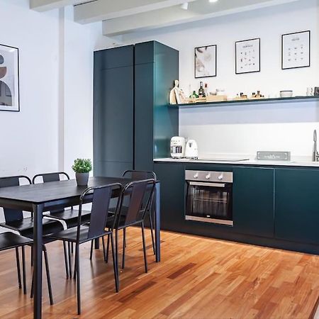Appartement Elegante Loft Su 2 Piani A 5 Minuti Da San Siro à Milan Extérieur photo