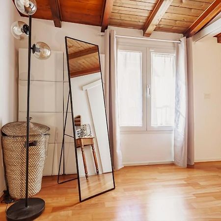 Appartement Elegante Loft Su 2 Piani A 5 Minuti Da San Siro à Milan Extérieur photo